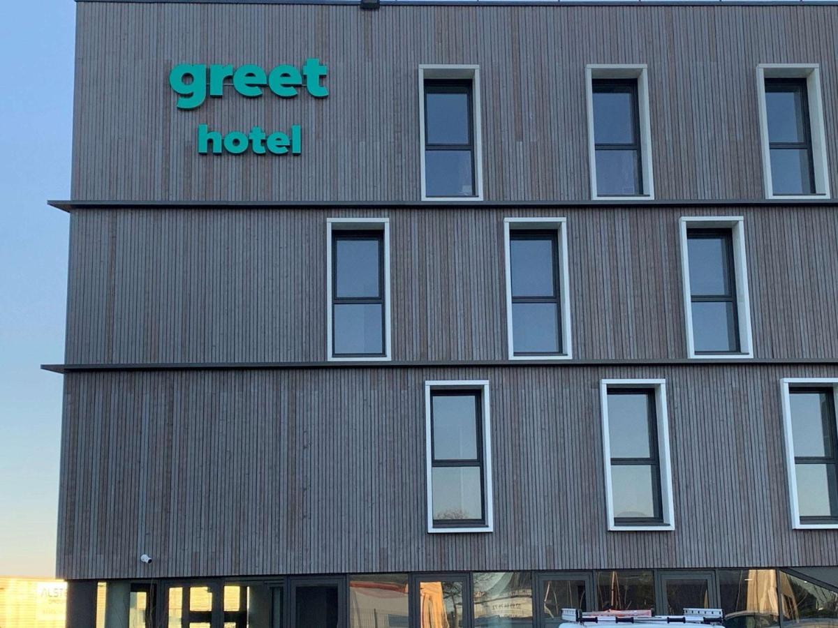 Greet Hotel Rennes Pace Exterior photo